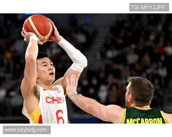 郭艾伦带领中国男篮迎战国际赛场挑战展现领袖风范与团队精神