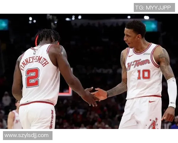 火箭队与猛龙激战正酣球迷期待精彩对决与惊喜时刻